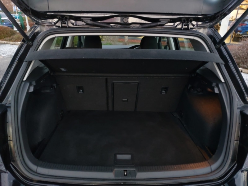 Used Volkswagen Golf 2018 for sale - 77130024: Photo 8