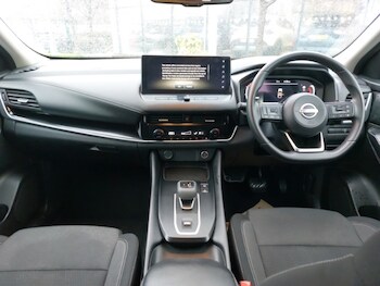 Used Nissan Qashqai 2023 for sale - 77874385: Photo