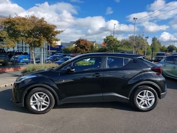 Used Toyota C-HR 2023 for sale - 79848679: Photo