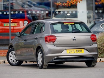 Used Volkswagen Polo 2018 for sale - 76160658: Photo