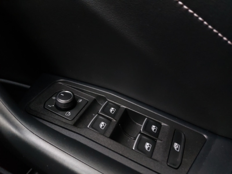 Used Volkswagen T-Roc 2025 for sale - 77114605: Photo 17