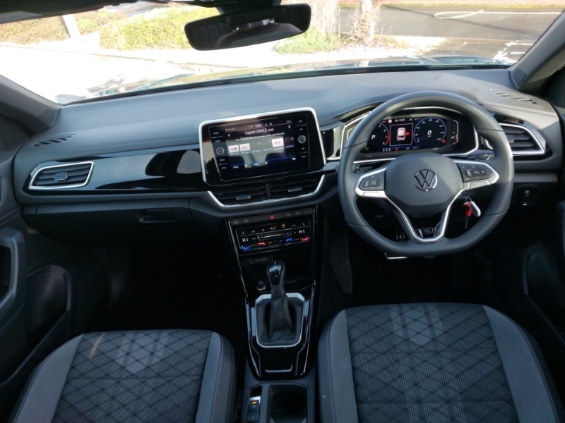 Used Volkswagen T-Roc 2025 for sale - 77114605: Photo 2