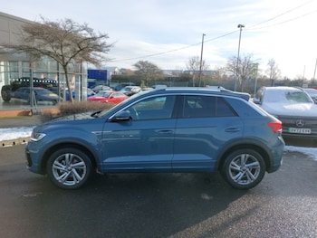 Used Volkswagen T-Roc 2025 for sale - 77114605: Photo
