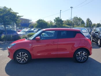 Used Suzuki Swift 2023 for sale - 79826769: Photo