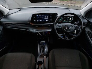 Used Hyundai BAYON 2022 for sale - 76532995: Photo