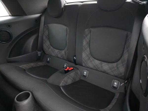 Used MINI Convertible 2018 for sale - 76238419: Photo 6