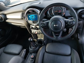 Used MINI Hatch 2020 for sale - 79517568: Photo