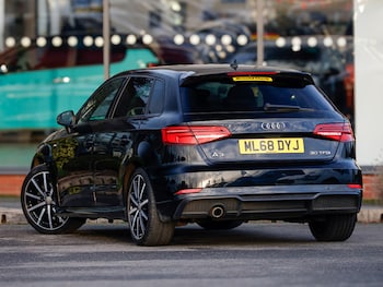 Used Audi A3 2018 for sale - 76579544: Photo