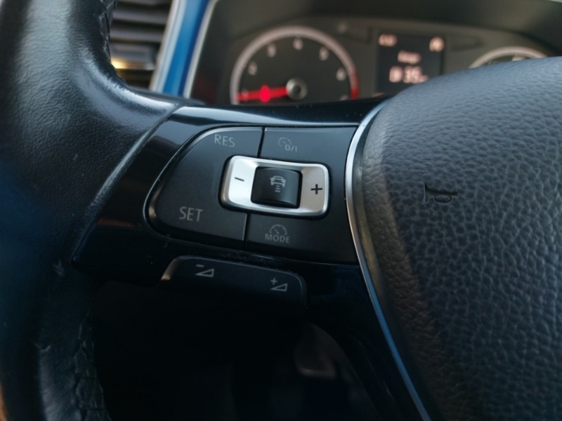 Used Volkswagen T-Roc 2018 for sale - 77352429: Photo 12