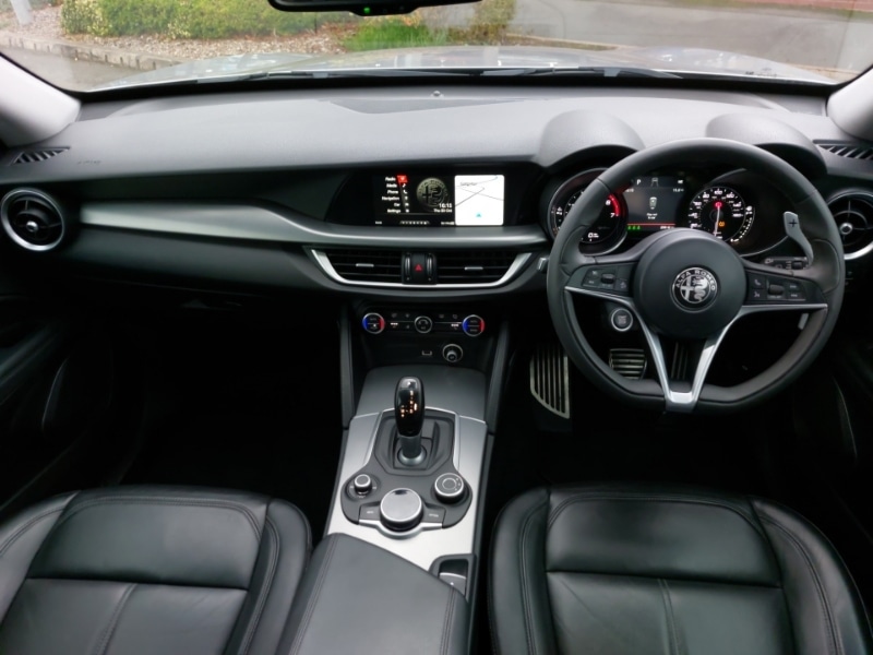 Used Alfa Romeo Stelvio 2019 for sale - 76365656: Photo 2