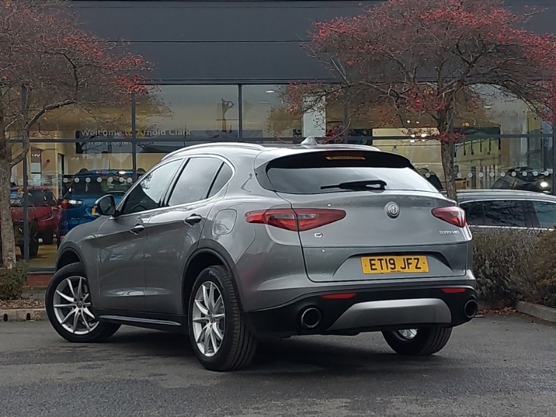 Used Alfa Romeo Stelvio 2019 for sale - 76365656: Photo 3