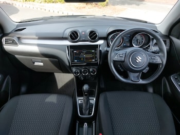 Used Suzuki Swift 2024 for sale - 79525502: Photo
