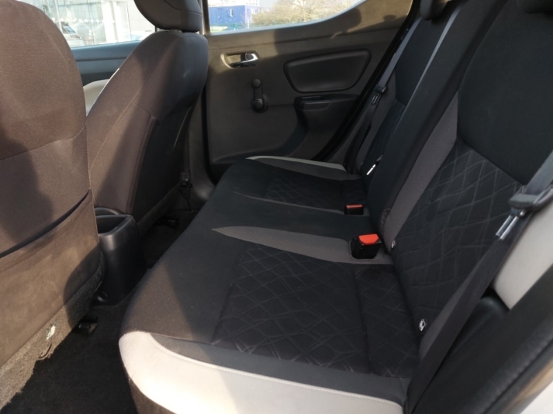 Used Nissan Micra 2018 for sale - 77956458: Photo 6