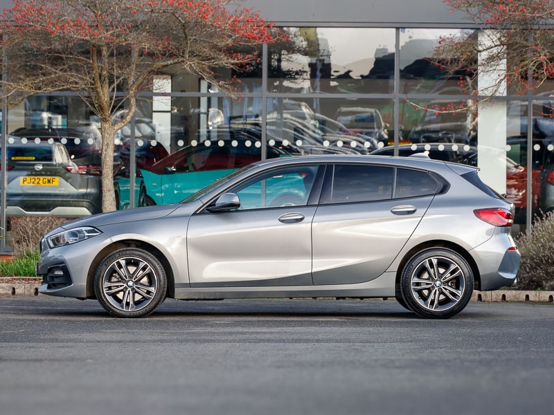 Used BMW 1 Series 2024 for sale - 76579560: Photo 4