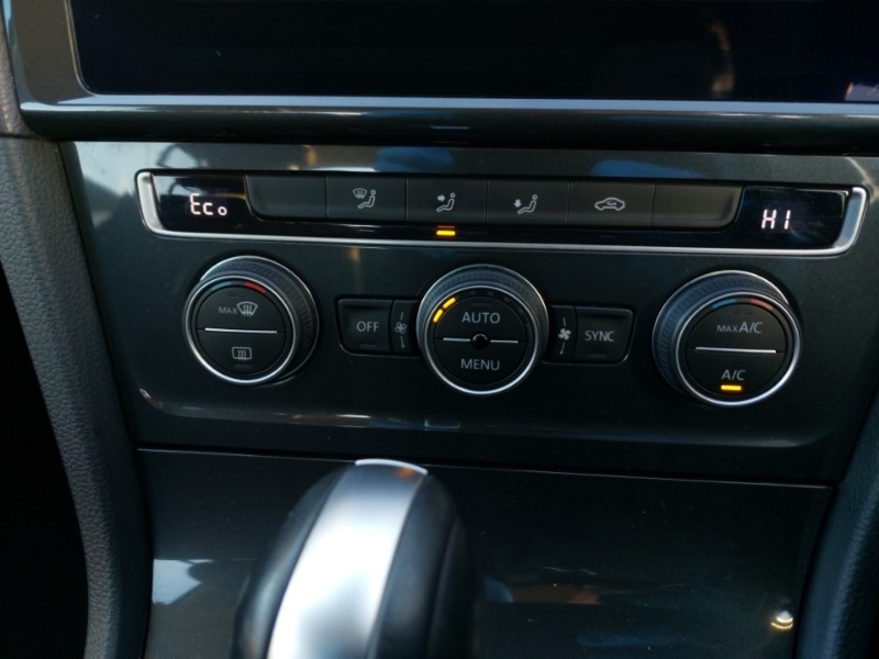 Used Volkswagen Golf 2020 for sale - 76893483: Photo 17