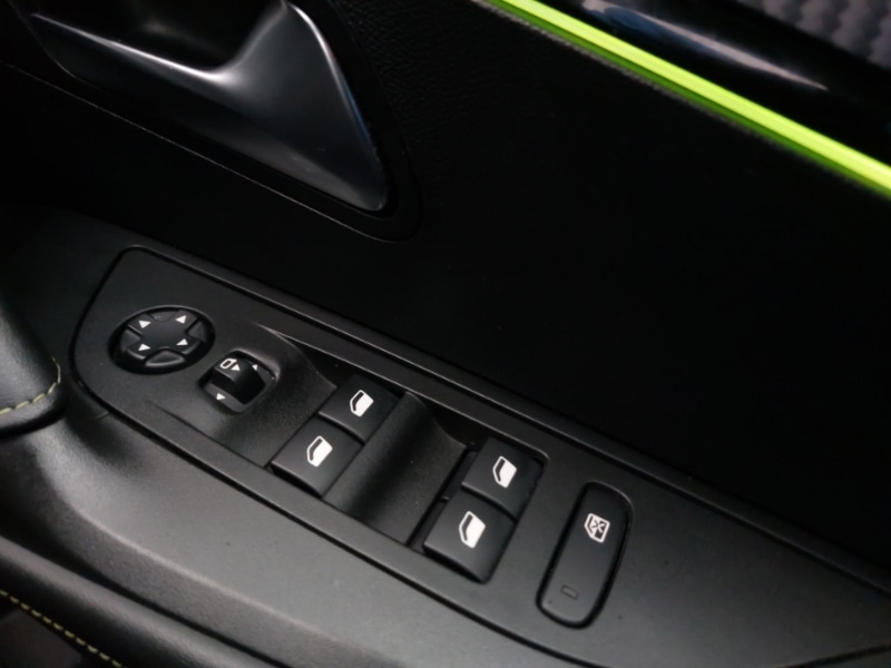 Used Peugeot 2008 2022 for sale - 77777309: Photo 14