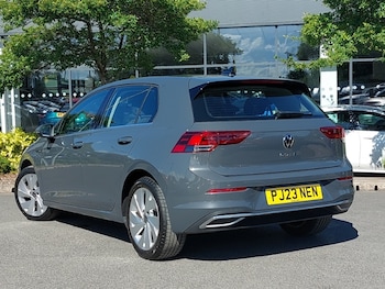 Used Volkswagen Golf 2023 for sale - 78872660: Photo