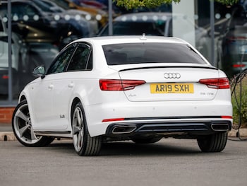 Used Audi A4 2019 for sale - 79440099: Photo