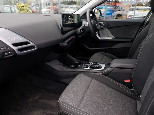 Used BMW 1 Series 2025 for sale - 76301765: Photo 5