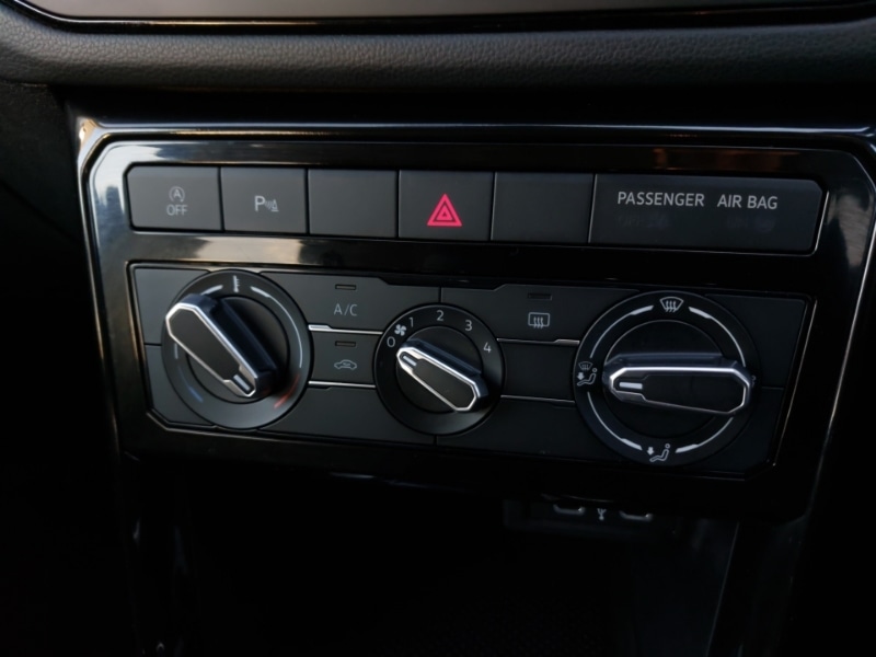 Used Volkswagen T-Cross 2024 for sale - 77169264: Photo 16