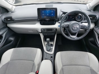 Used Toyota Yaris 2022 for sale - 78978220: Photo