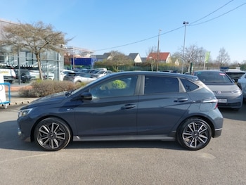 Used Hyundai i20 2024 for sale - 77938921: Photo