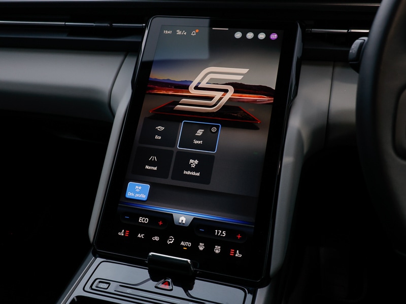 Used Ford Explorer 2025 for sale - 77252390: Photo 15