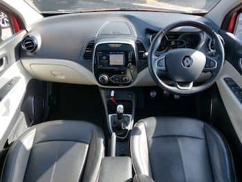 Used Renault Captur 2019 for sale - 78670197: Photo