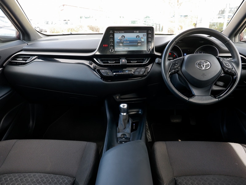 Used Toyota C-HR 2023 for sale - 78159325: Photo 2