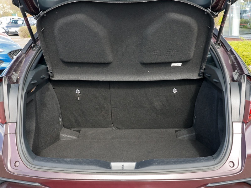 Used Toyota C-HR 2023 for sale - 78159325: Photo 8