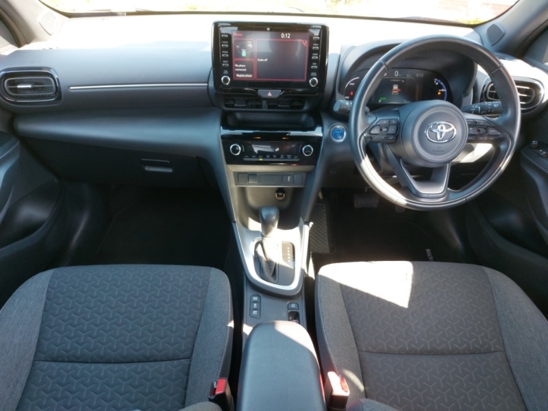 Used Toyota Yaris Cross 2023 for sale - 78178910: Photo 2