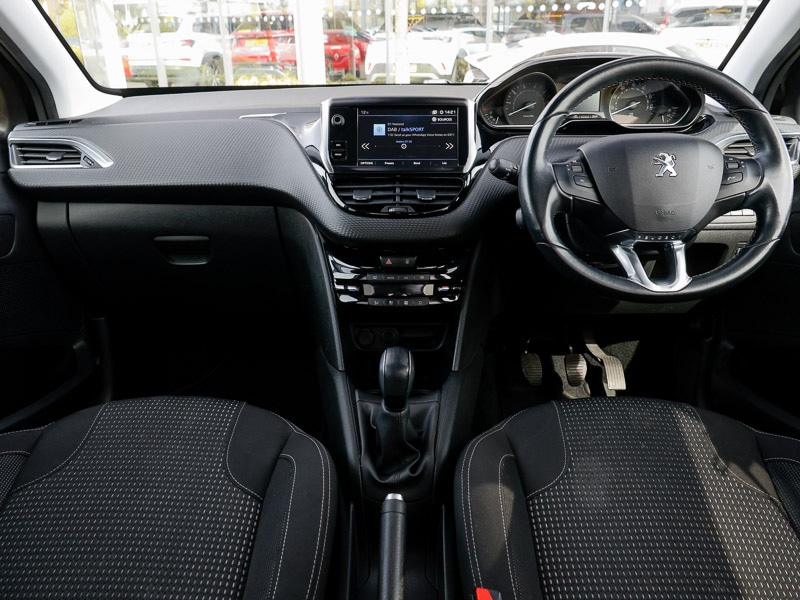 Used Peugeot 208 2019 for sale - 78202967: Photo 2
