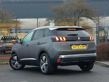 Used Peugeot 3008 2022 for sale - 77208998: Photo