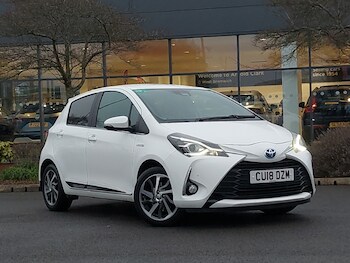 Used Toyota Yaris 2018 for sale - 77424311: Photo