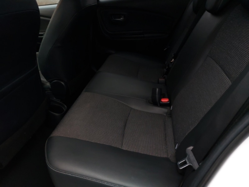 Used Toyota Yaris 2018 for sale - 77424311: Photo 5