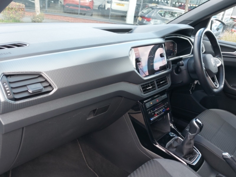 Used Volkswagen T-Cross 2022 for sale - 76121199: Photo 5