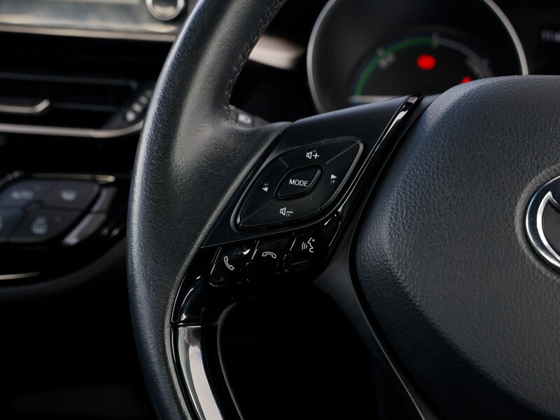 Used Toyota C-HR 2023 for sale - 78218689: Photo 18