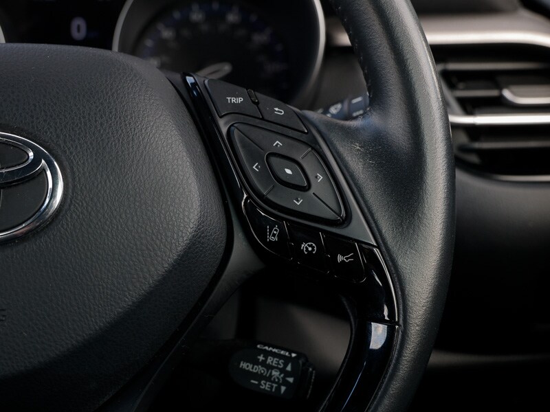 Used Toyota C-HR 2023 for sale - 78218689: Photo 19