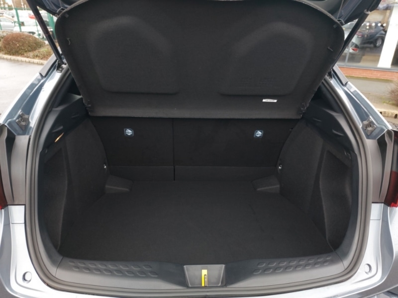 Used Toyota C-HR 2022 for sale - 77352421: Photo 8