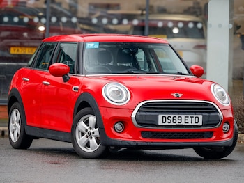 Used MINI Hatch 2019 for sale - 77433808: Photo