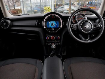 Used MINI Hatch 2019 for sale - 77433808: Photo