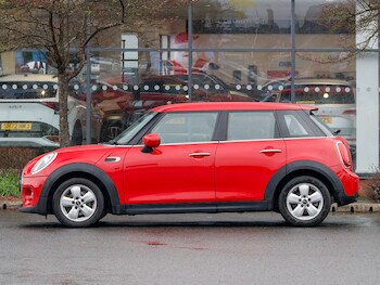 Used MINI Hatch 2019 for sale - 77433808: Photo