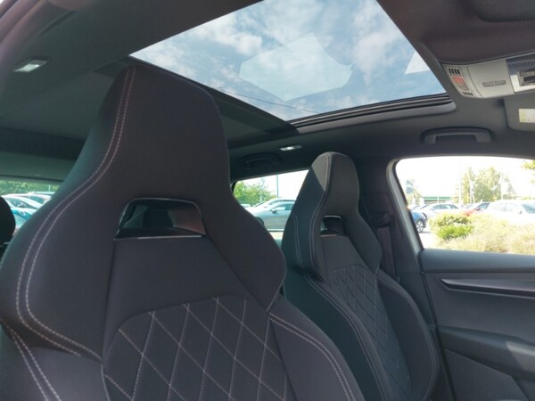 Used Skoda Karoq 2024 for sale - 75576268: Photo 12