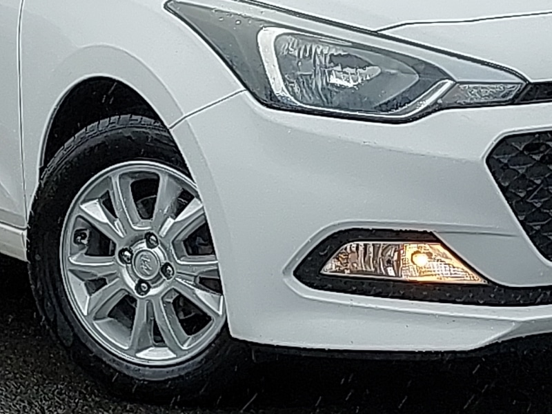 Used Hyundai i20 2017 for sale - 76166191: Photo 9