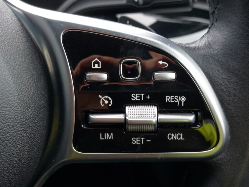 Used Mercedes-Benz A-Class 2018 for sale - 76763647: Photo 14