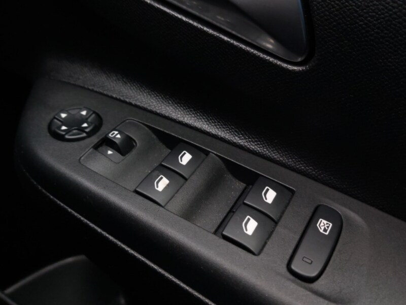 Used Vauxhall Corsa 2024 for sale - 77208997: Photo 15