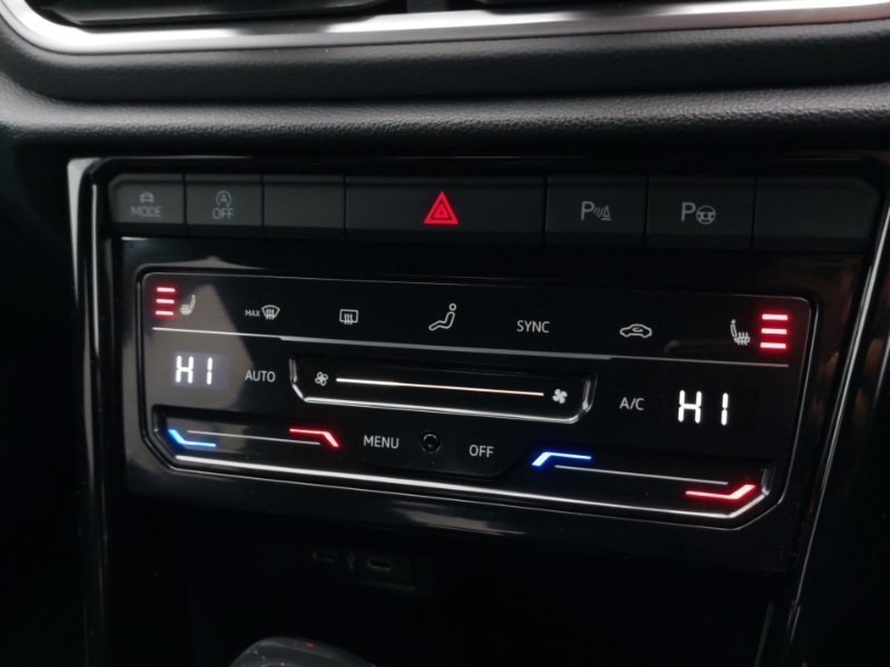 Used Volkswagen T-Roc 2025 for sale - 77024503: Photo 15