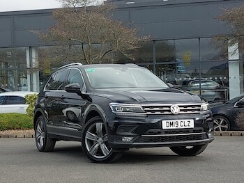 Used Volkswagen Tiguan 2019 for sale - 77767576: Photo