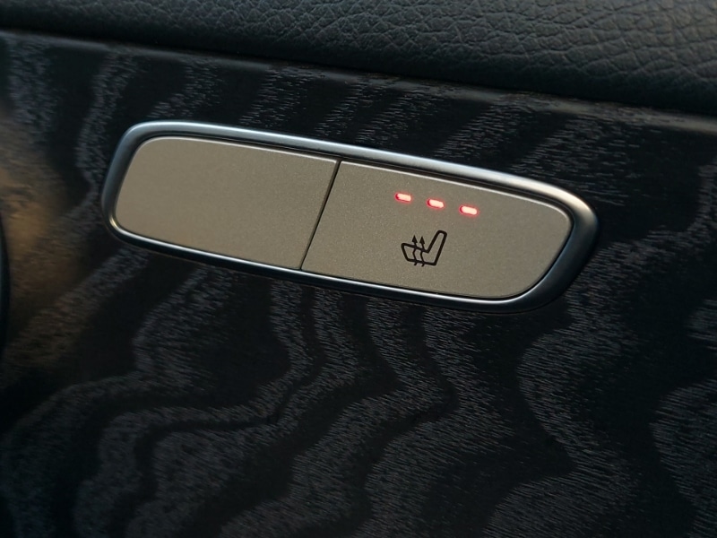 Used Mercedes-Benz GLC 2019 for sale - 77999970: Photo 16