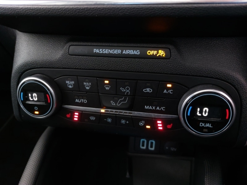 Used Ford Focus 2021 for sale - 77823177: Photo 13